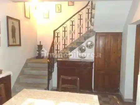 Casa indipendente in vendita a Borgo San Lorenzo