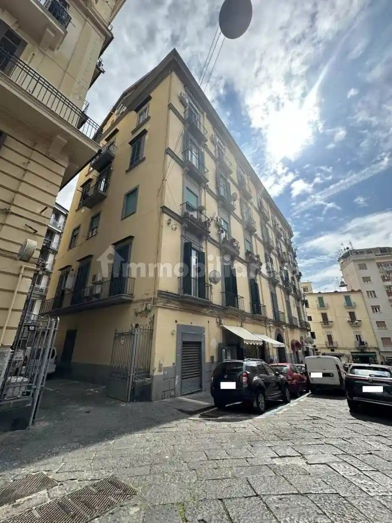 Appartamento in affitto a Napoli