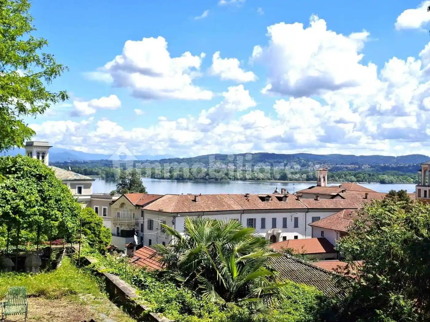 Villa in vendita a Arona