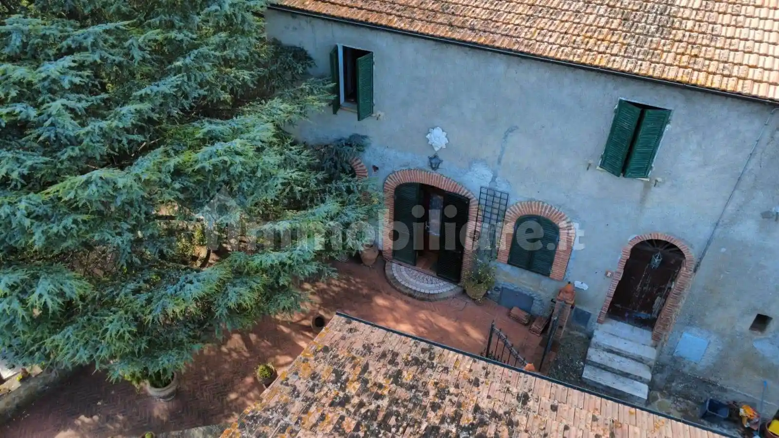 Casa indipendente in vendita a Sinalunga