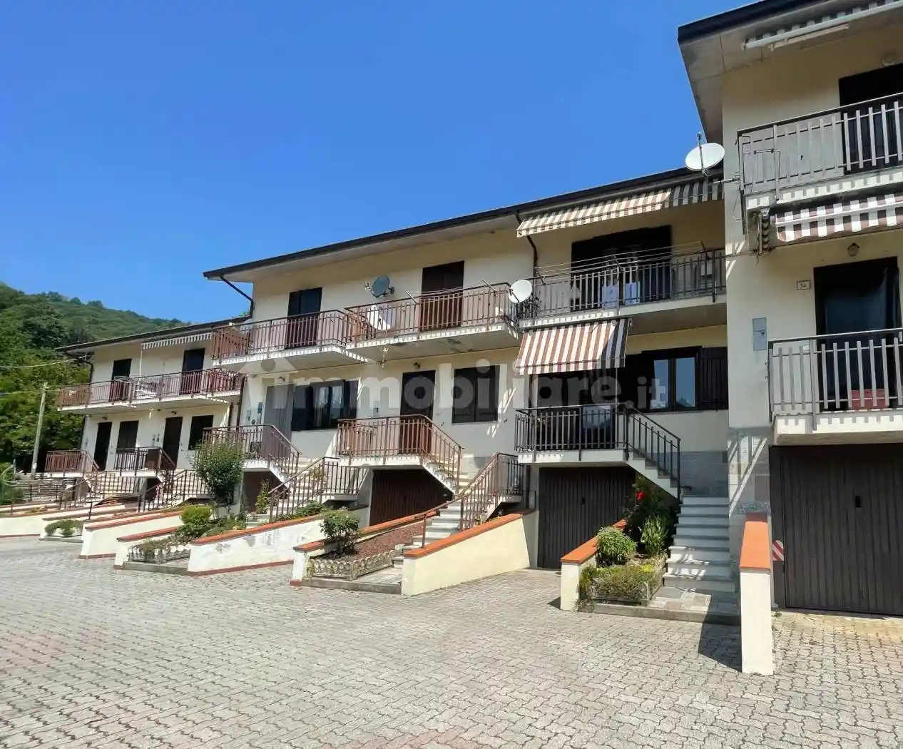 Villa in vendita a Roccaforte Mondovì