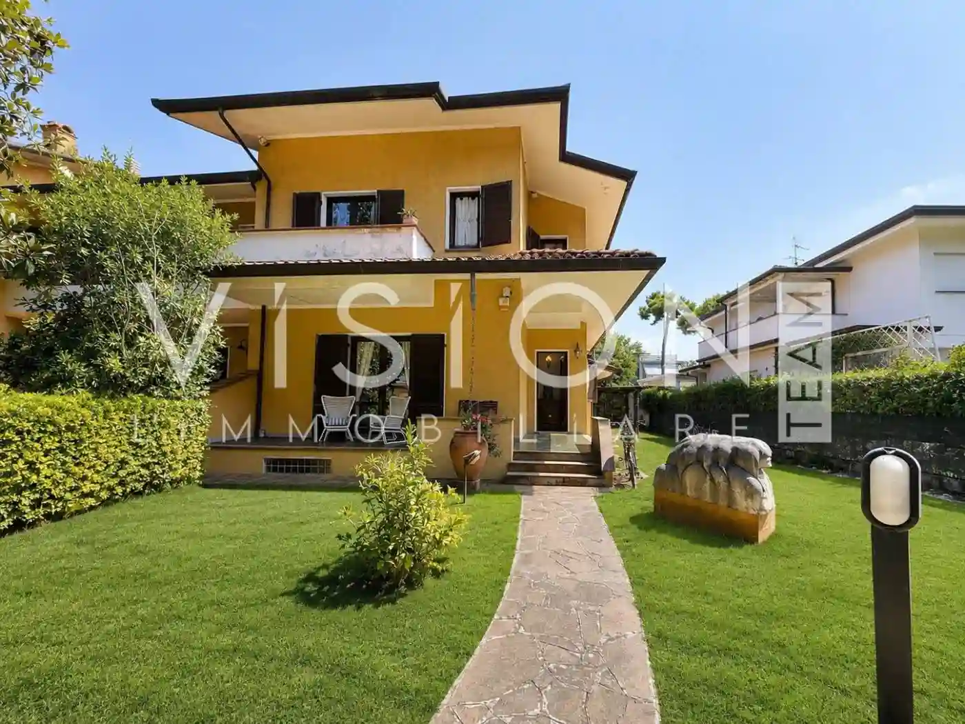 Villa - foto 2
