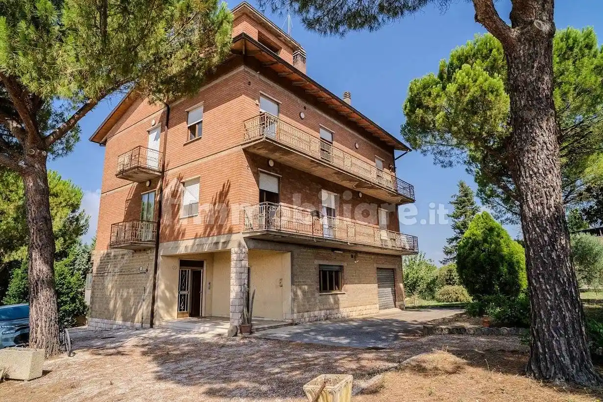 Villa in vendita a Marsciano
