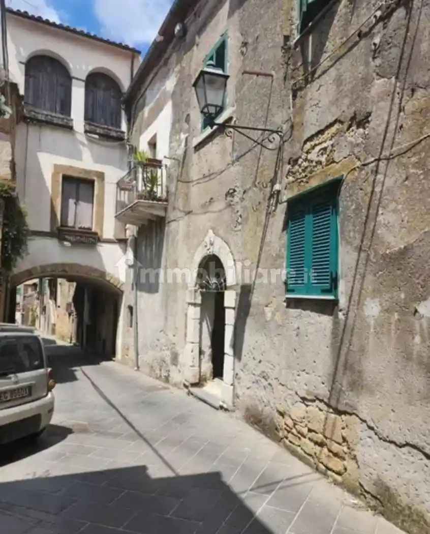 Appartamento in vendita a Ischia di Castro
