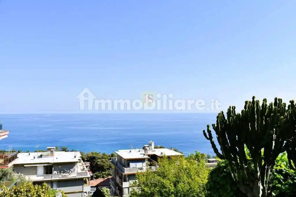 Appartamento in vendita a Sanremo