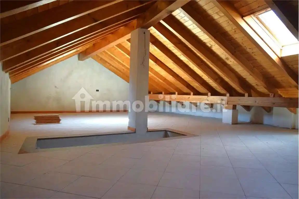 Casa indipendente in vendita a Premosello-Chiovenda