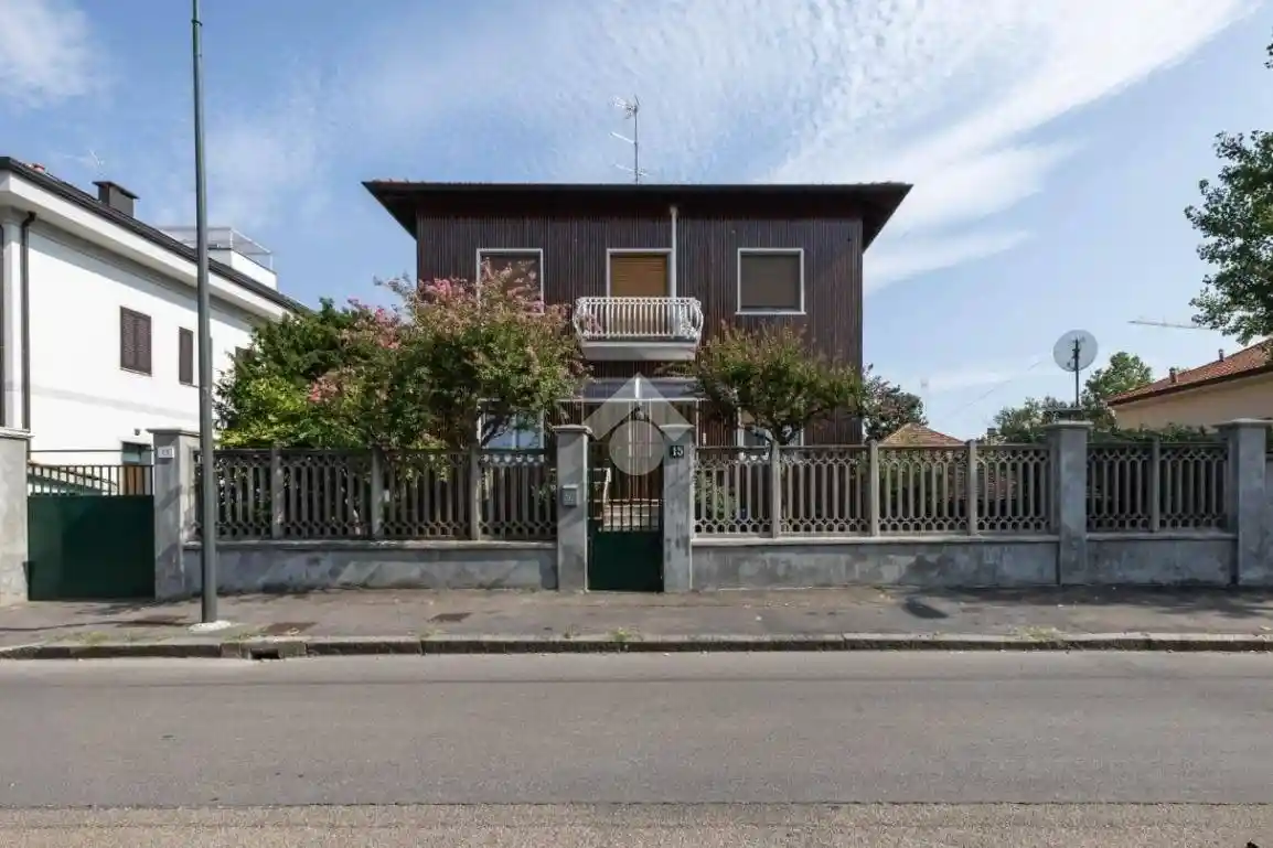 Villa in vendita a Milano