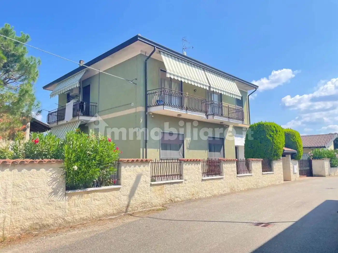 Villa in vendita a Caltignaga
