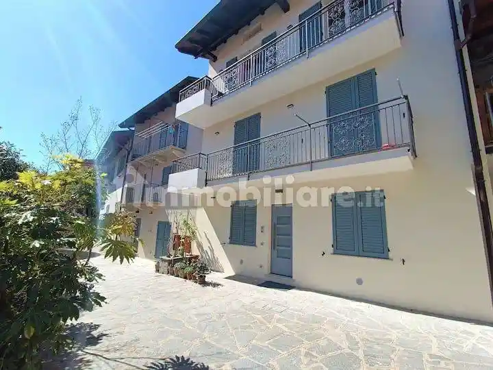 Appartamento in affitto a Baveno