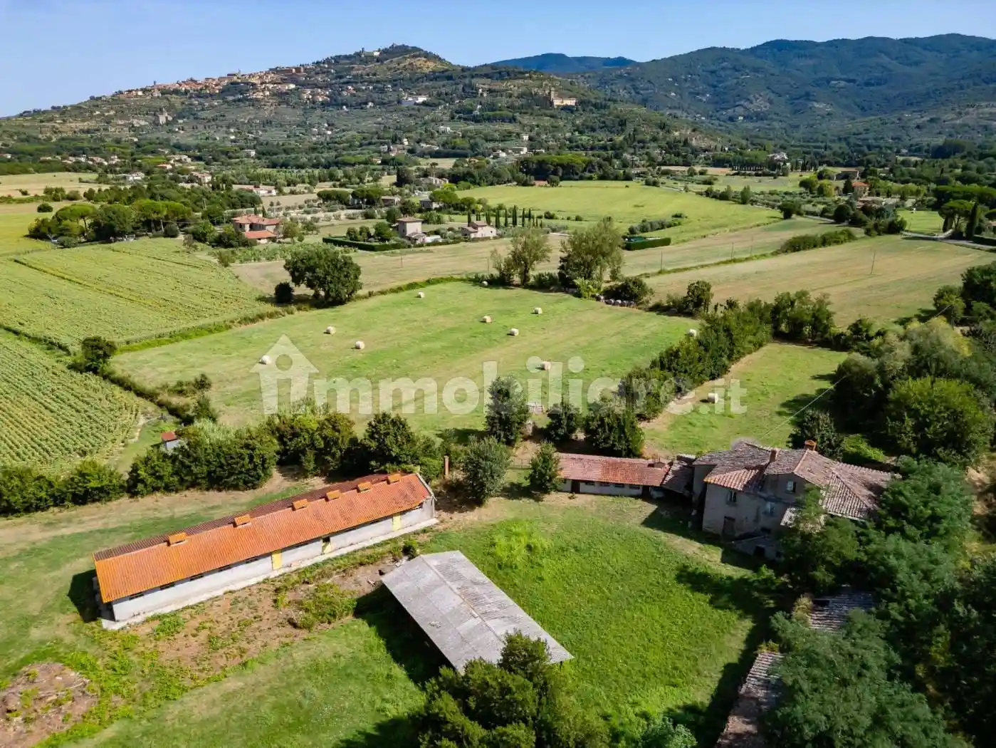 Rustico - Casale in vendita a Cortona