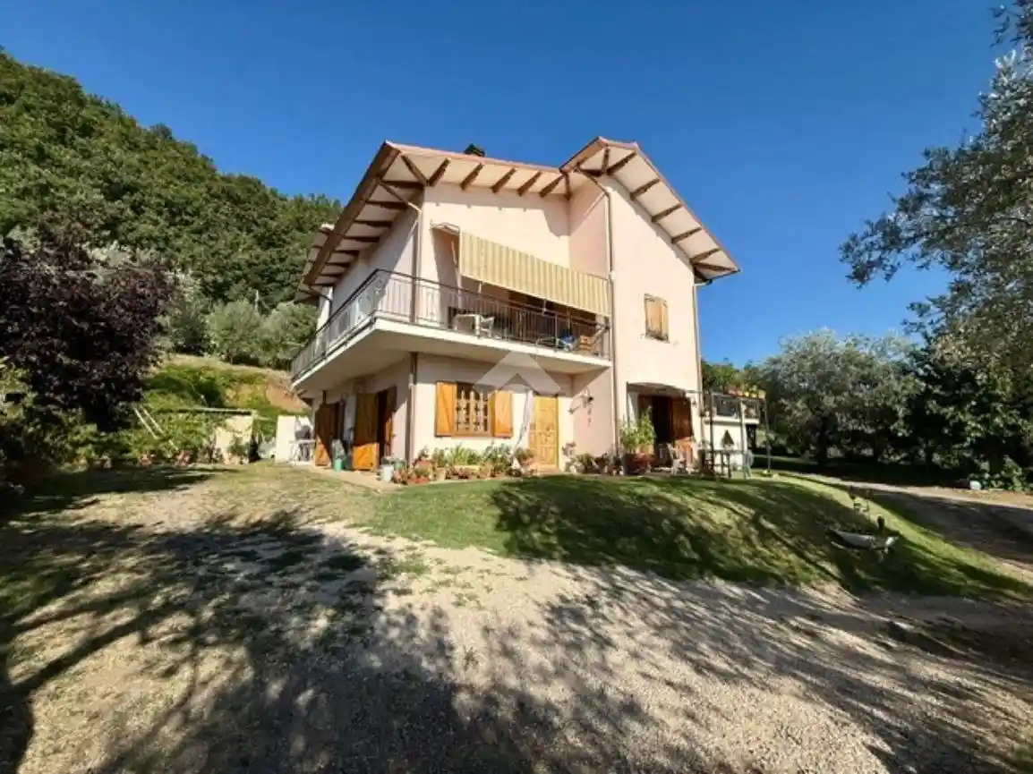 Villa in vendita a Bolsena