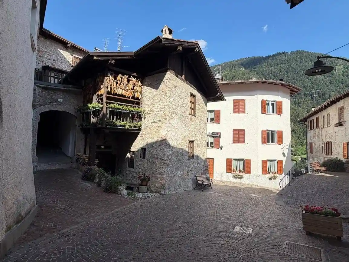 Casa indipendente in vendita a Molveno