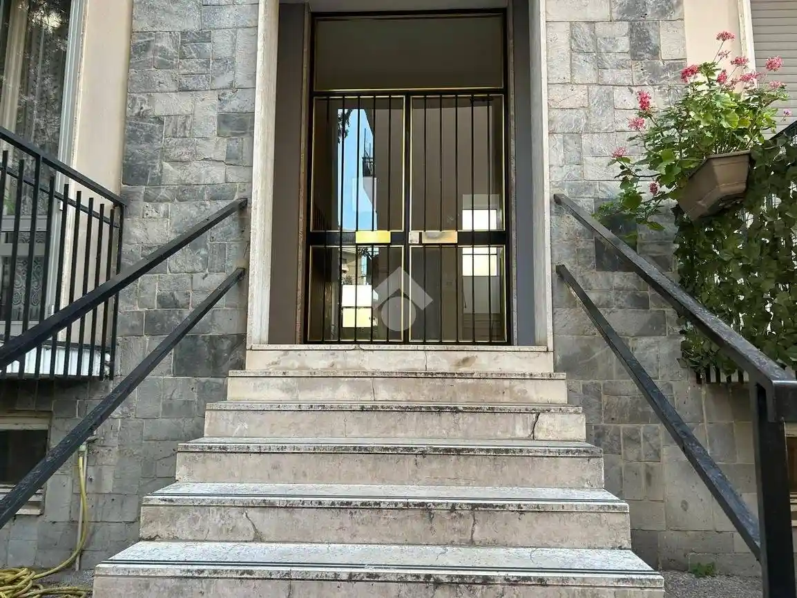 Appartamento in vendita a Parma
