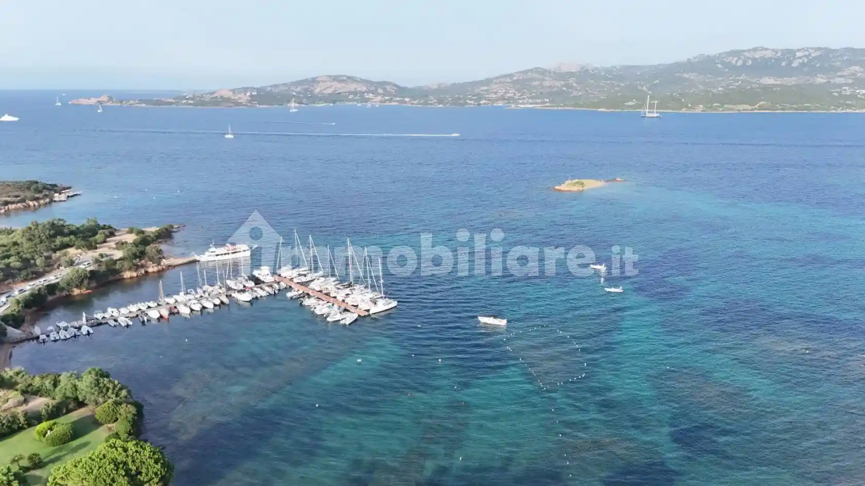 Villetta a schiera in vendita a Arzachena