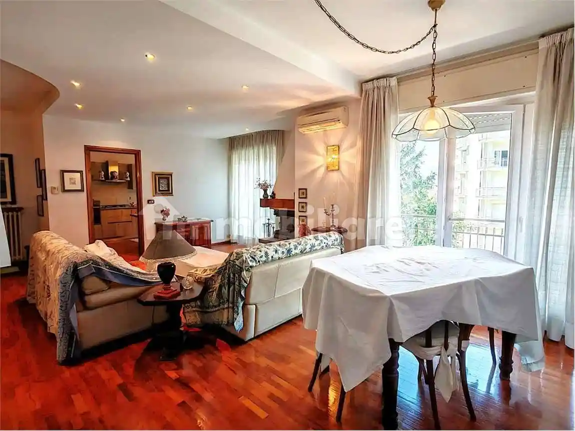 Appartamento in vendita a Pont-Saint-Martin