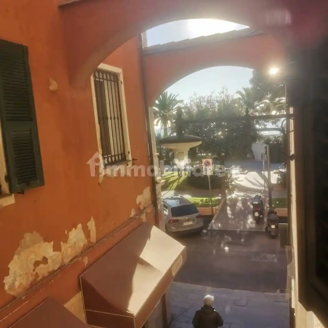 Appartamento in affitto a Finale Ligure