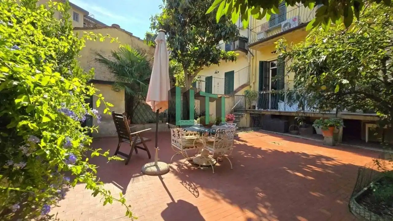 Villa in vendita a Firenze