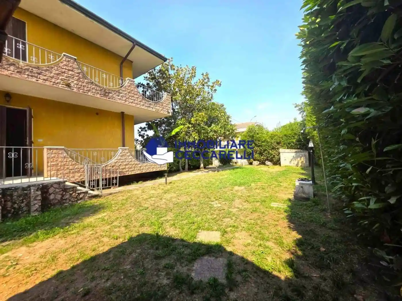 Villa in vendita a Montignoso