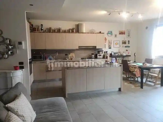 Appartamento in vendita a Bussolengo