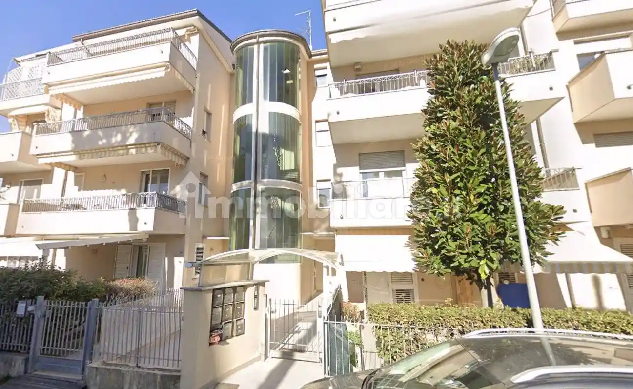 Appartamento in vendita a Riccione
