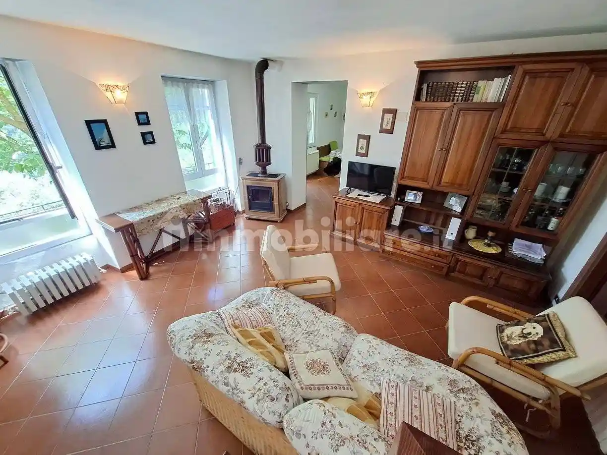 Villa in vendita a Tribogna