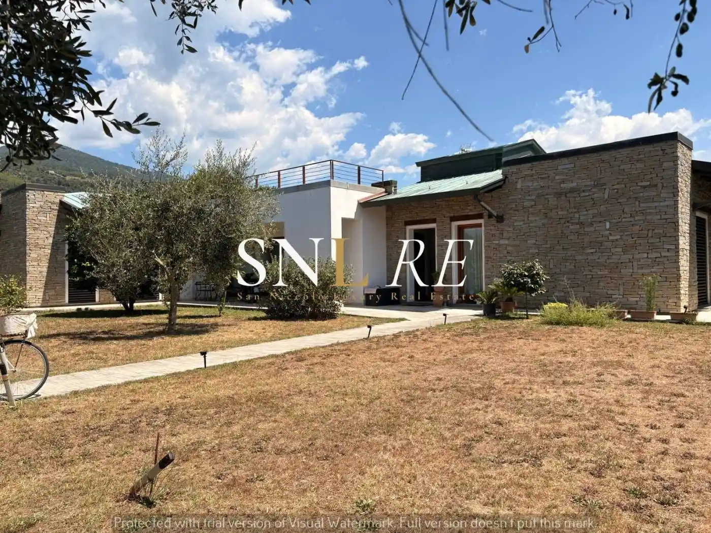 Villa in vendita a Montignoso