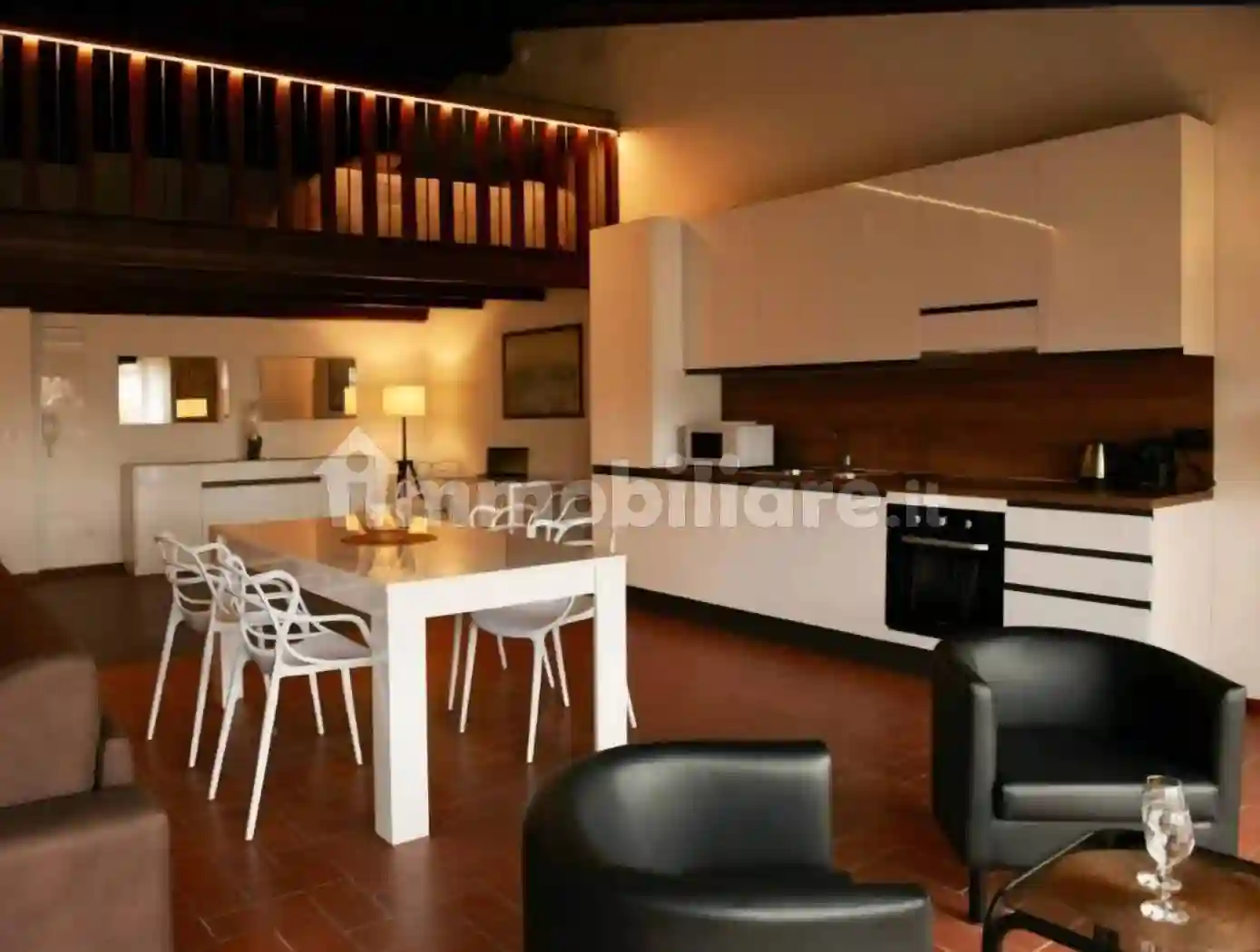 Loft - foto 4