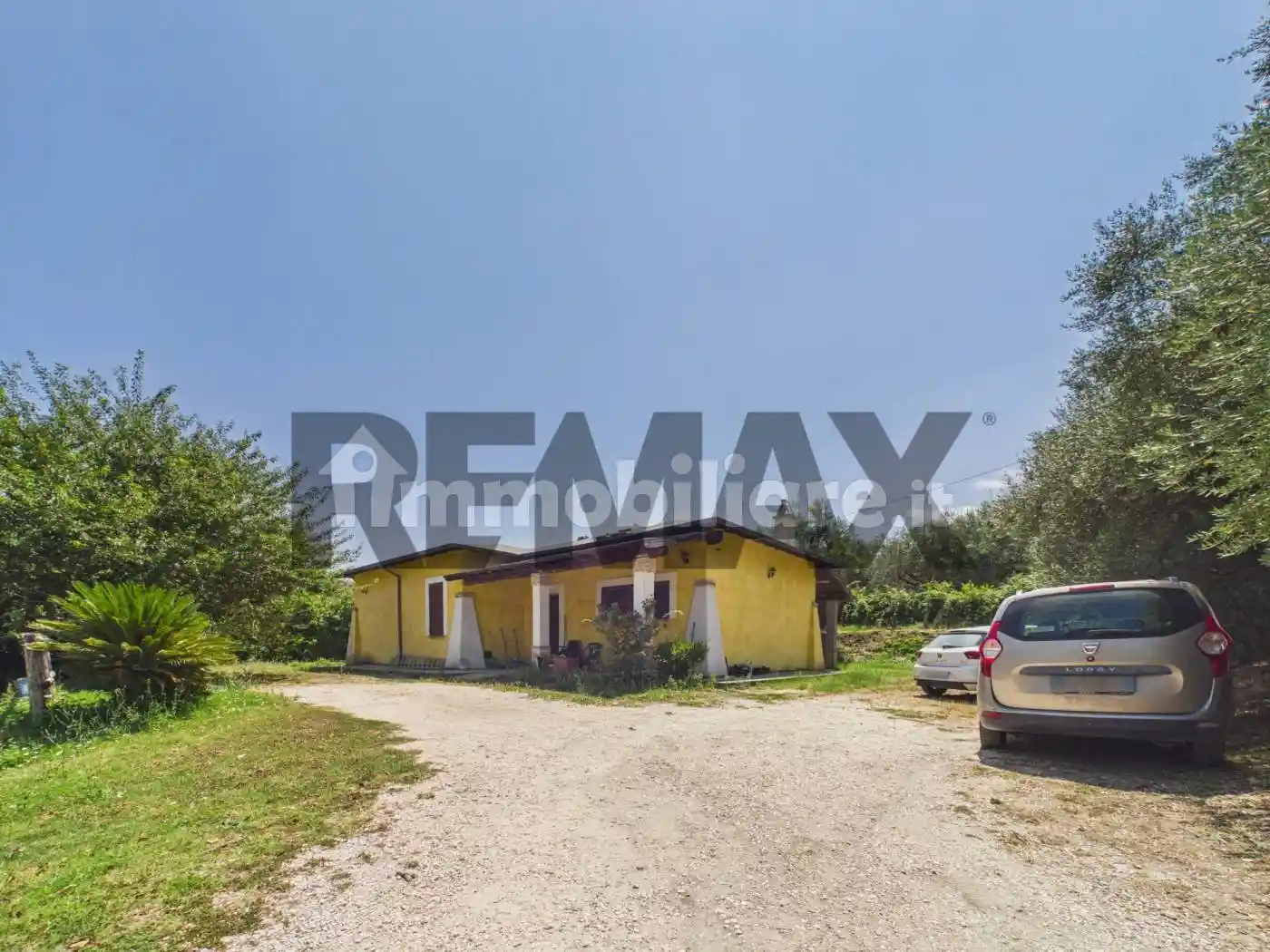Villa in vendita a Campagnano di Roma