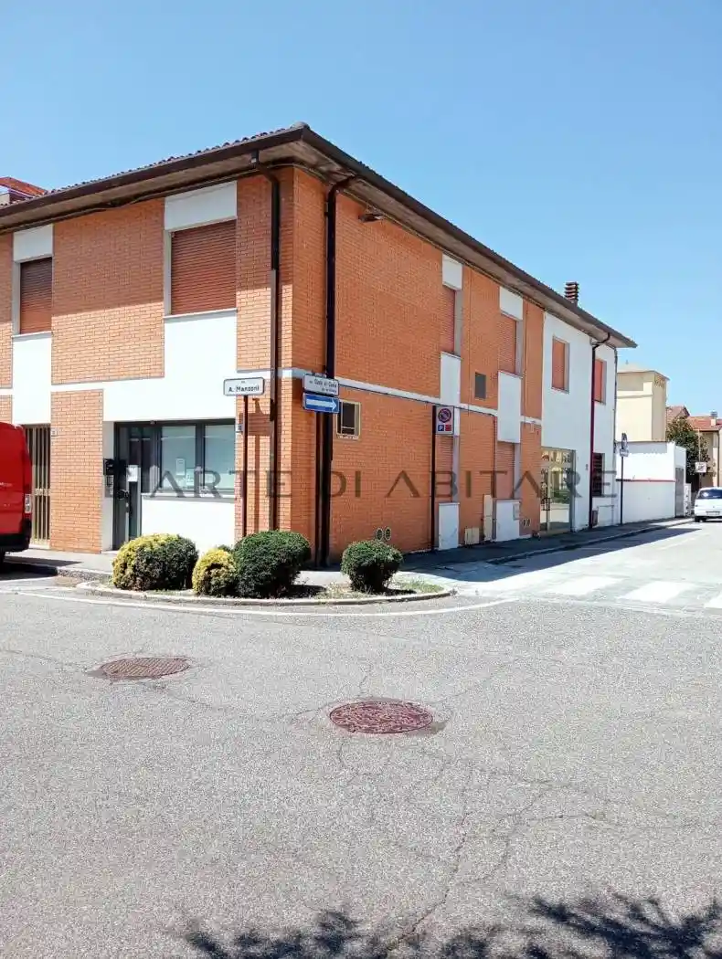 Villa in vendita a Cotignola