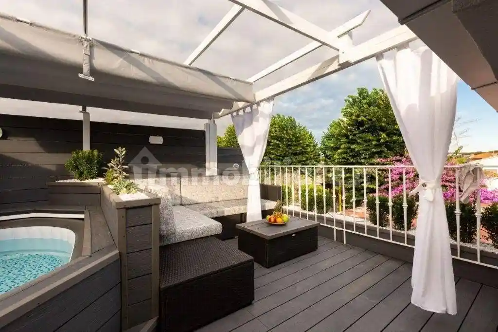 Casa indipendente in affitto a Forte dei Marmi