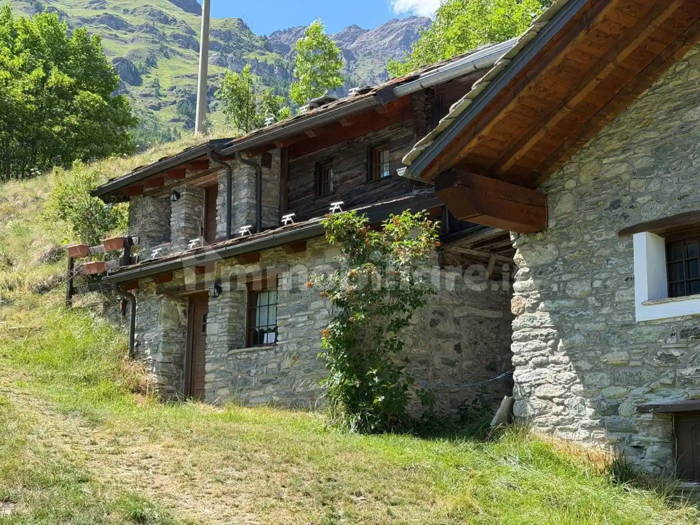 Casa indipendente in vendita a Valtournenche