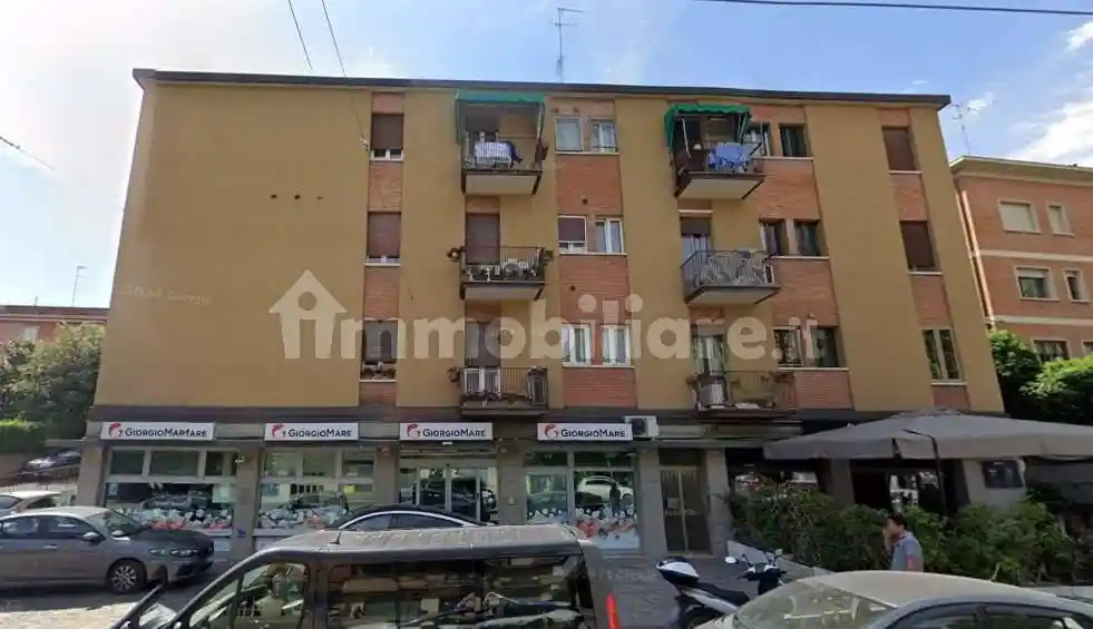 Appartamento in vendita a Bologna