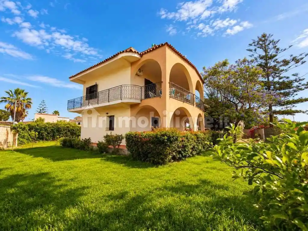 Villa in vendita a Siracusa