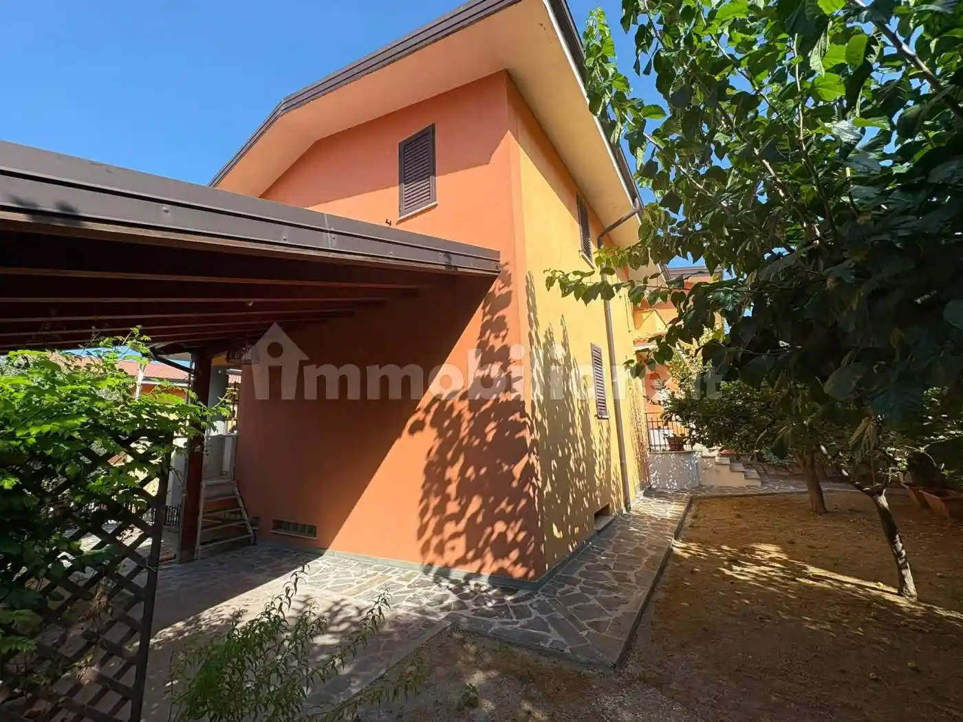 Villa in affitto a Mendicino