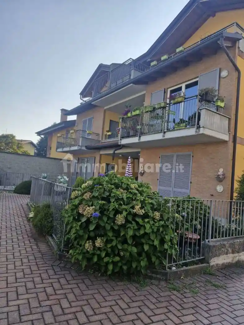 Appartamento in vendita a Somma Lombardo