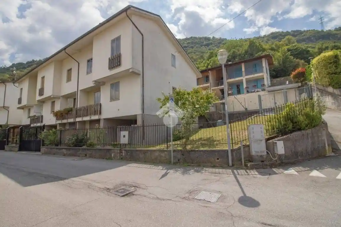 Villetta a schiera in vendita a Agnosine