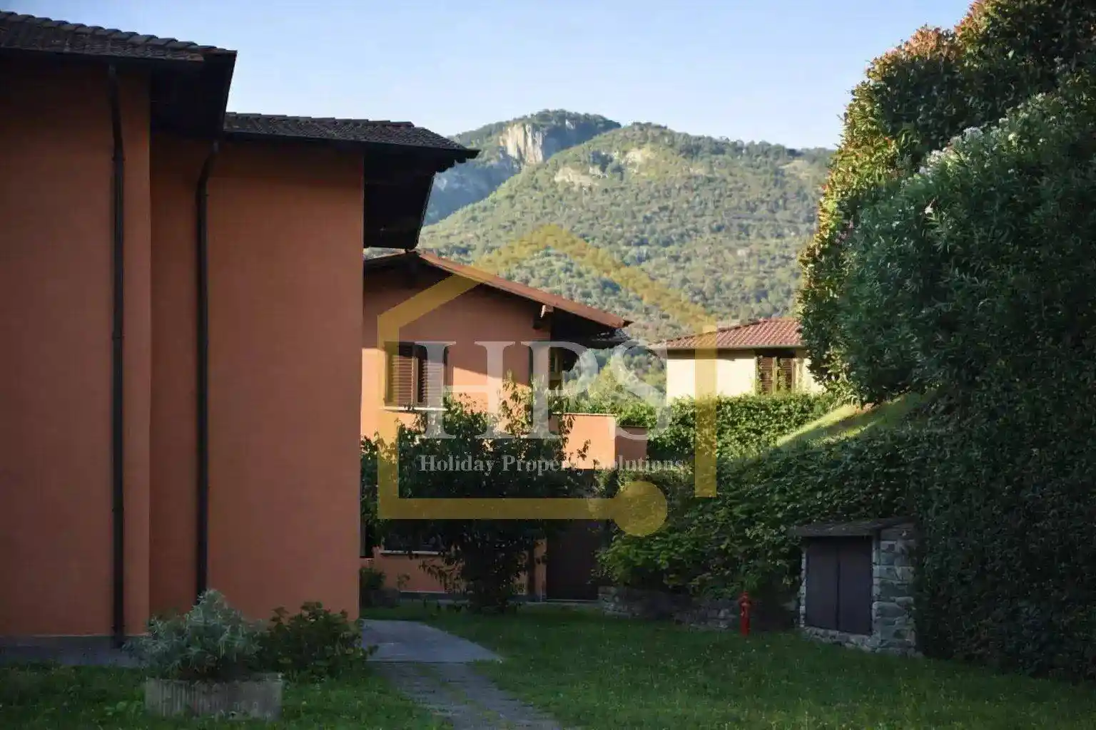 Appartamento in vendita a Plesio