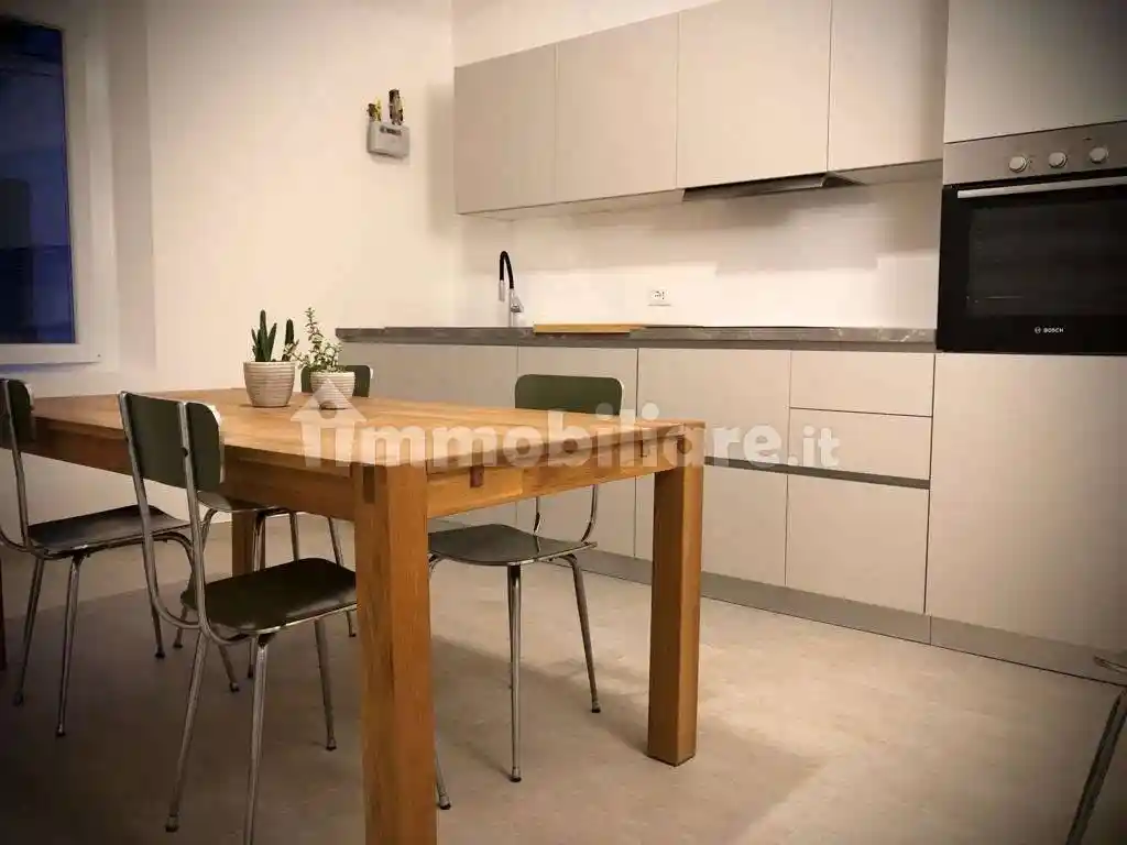 Appartamento in vendita a Modena