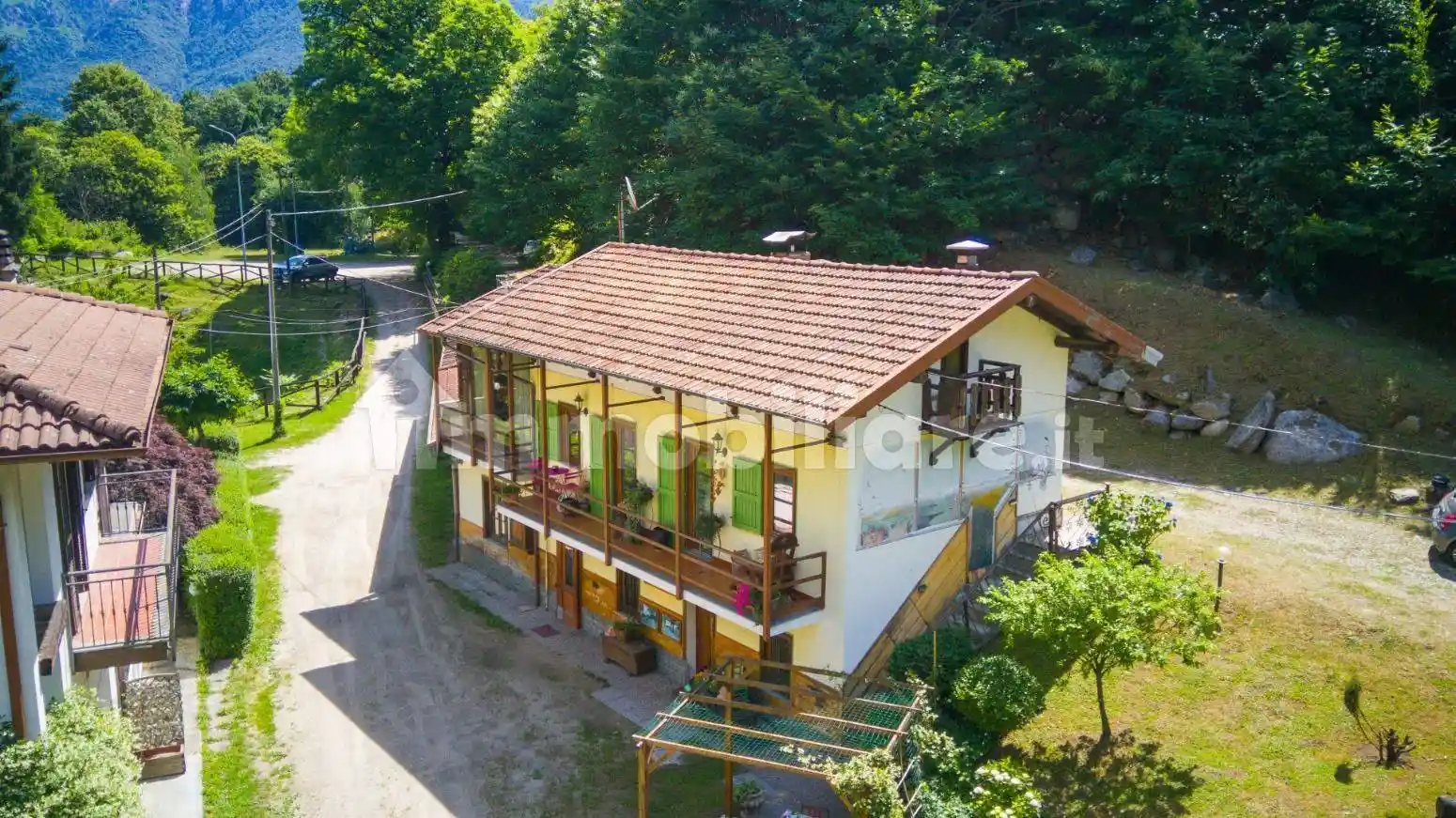 Casa indipendente in vendita a Omegna