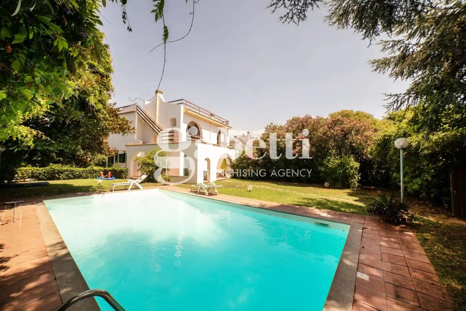Villa in vendita a Ardea