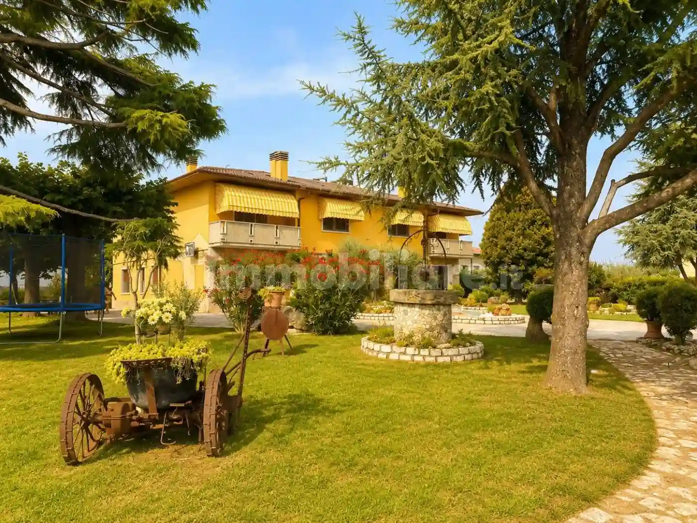 Villa - foto 2