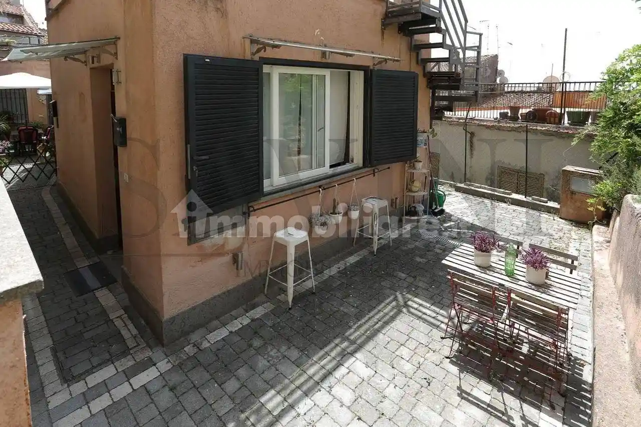 Appartamento in vendita a Genzano di Roma