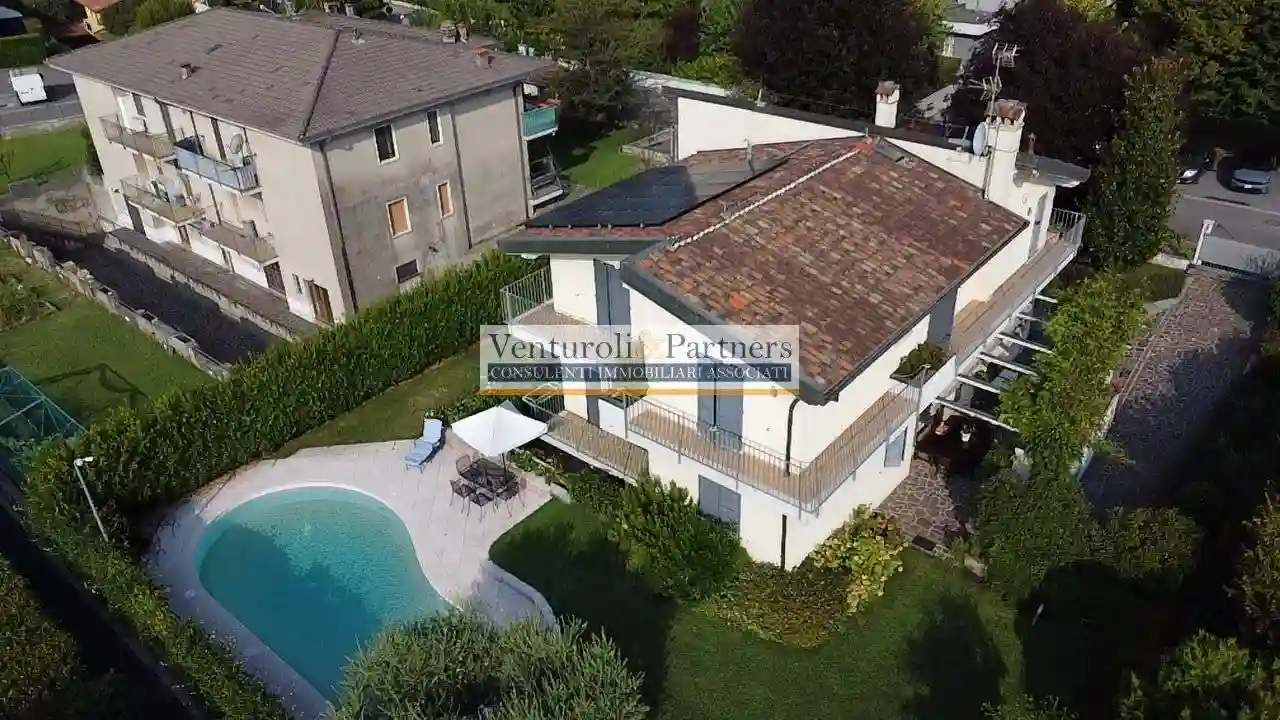 Villa - foto 3