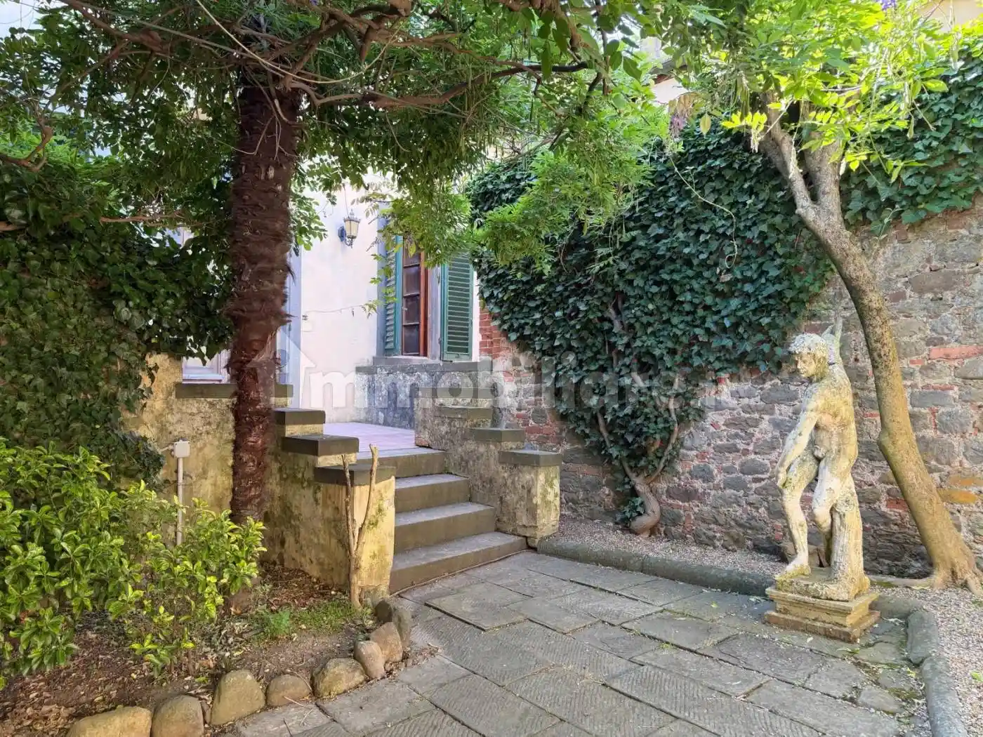 Casa indipendente in vendita a Loro Ciuffenna