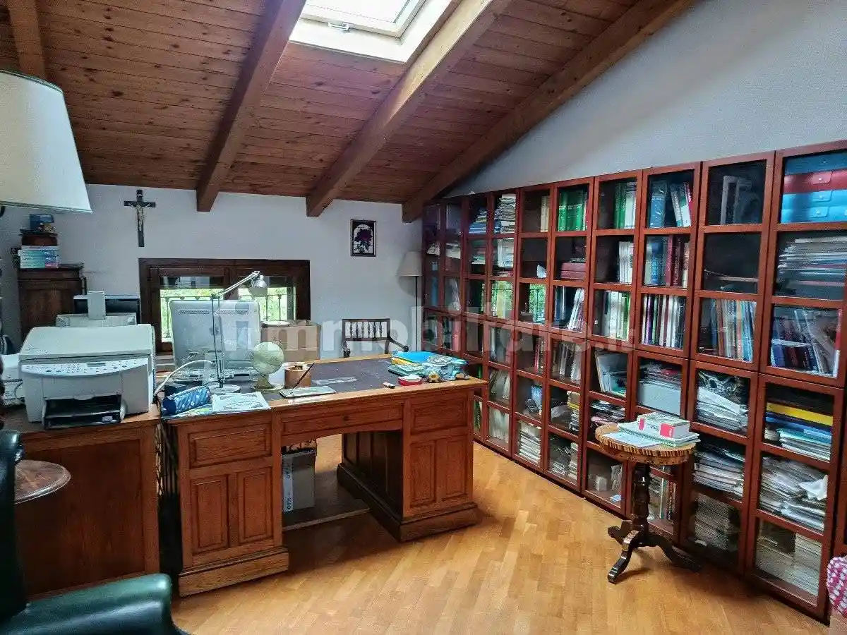 Villa in vendita a Albinea