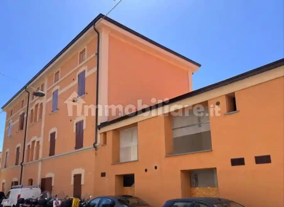 Appartamento in affitto a Bologna