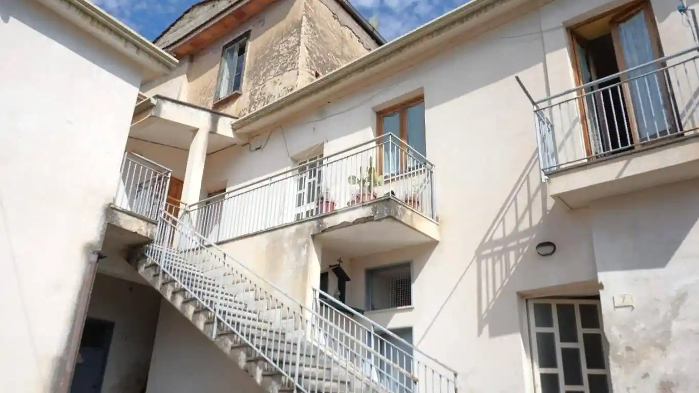 Casa indipendente in vendita a Montecorvino Pugliano