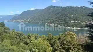 Villa in vendita a Como
