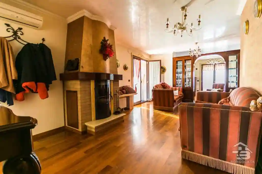 Villa - foto 3
