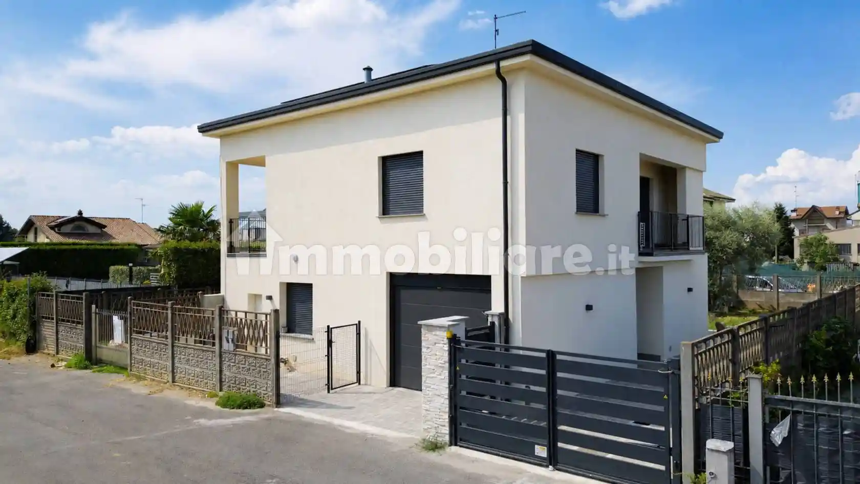 Villa in vendita a Cogliate